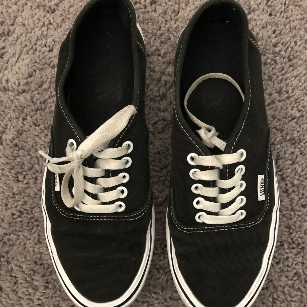 Black lightweight Vans